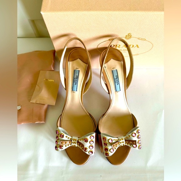 PRADA Nude Patent Leather Rhinestones Bow Slingbacks 8/38.5 EUC - Picture 3 of 8